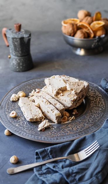 Halwa con avellanas