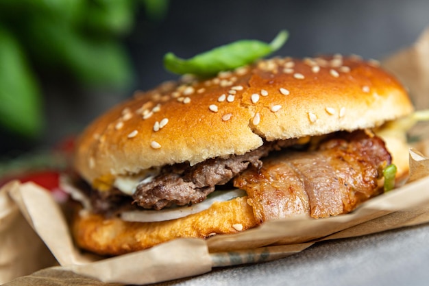 hamburguesa kebab sándwich carne fresca comida saludable comida bocadillo en la mesa copia espacio comida
