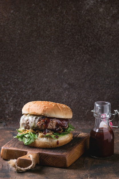 Hamburguesa Con Ternera Y Espinacas