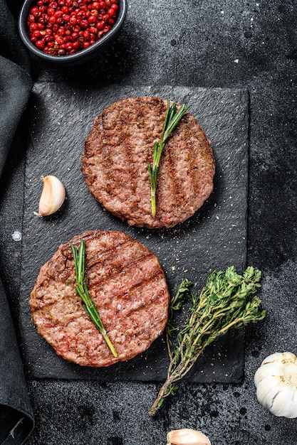 Hamburguesas de ternera a la parrilla