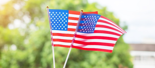 Foto hand hält amerika-flagge