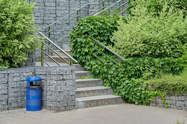 Handlauf für Fußgänger für Kreuzungen und Stufenelement der Architektur