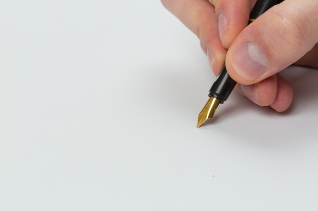 Handschrift mit Füllfederhalter