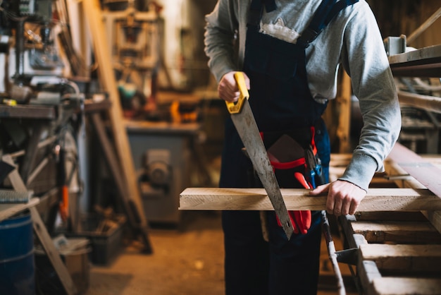 Handwerker arbeiten