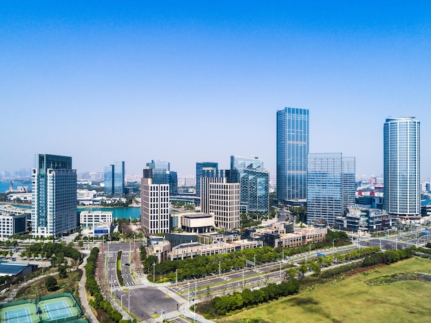 Hangzhou Zhejiang China lazer e arranha-céus do público