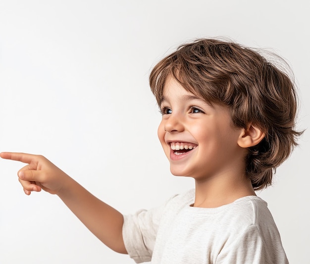 Happy Toddler apontando