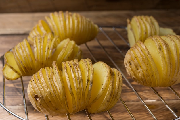 Hasselback Kartoffeln