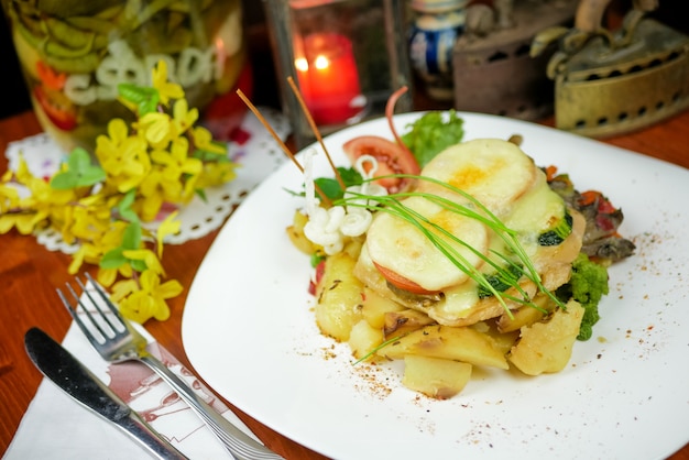 Hauptgericht in einem Restaurant