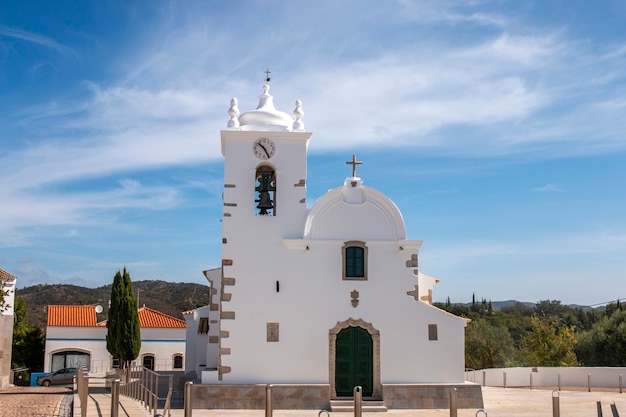 Hauptkirche von Querenca Village, in der Nähe von Loule, Portugal.