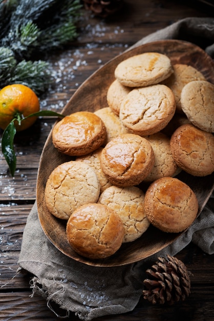 Hausgemachte Kekse zum Weihnachtsessen