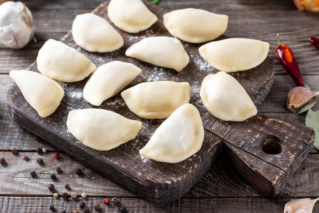 Hausgemachte Knödel - Russische Knödel