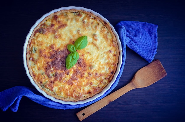 Hausgemachte leckere französische Quiche Lorraine Pie