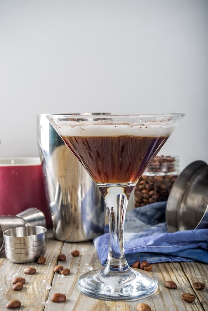 Hausgemachter Espresso Martini Cocktail