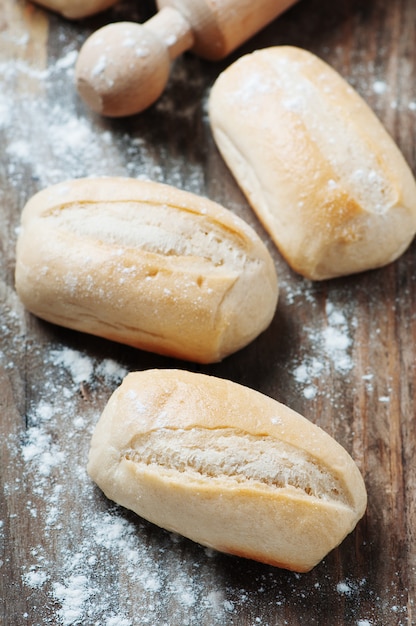 Hausgemachtes Brot auf dem Tisch