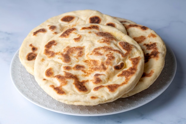 Hausgemachtes Brot Bazlama nach türkischer Art