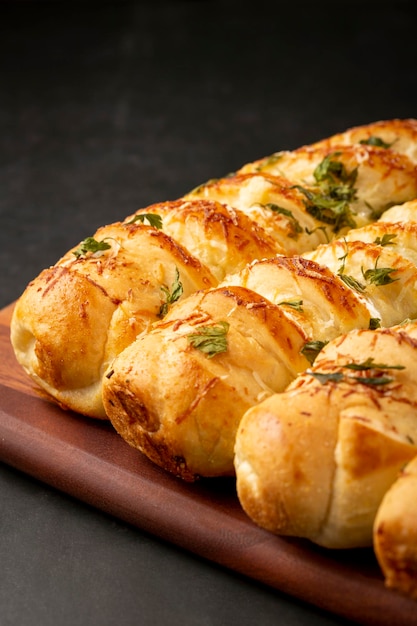 Hausgemachtes Brot mit Parmesankäse