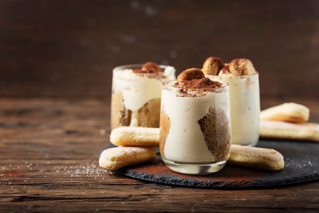 Hausgemachtes italienisches Dessert-Tiramisu