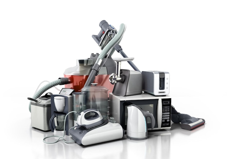 Foto haushaltsgeräte gruppe von staubsauger mikrowellen-eisen kaffeemaschine dampfkessel toaster fleischmäher isoliert auf weißem hintergrund 3d