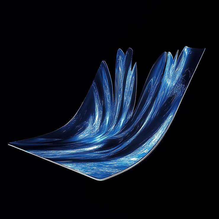 hay una escultura de vidrio azul sobre un fondo negro