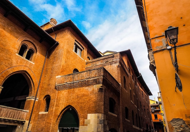 HDR-Ansicht der Altstadt von Bologna