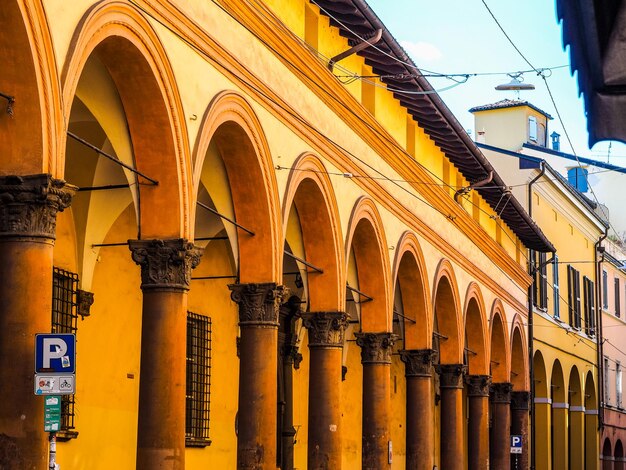 HDR-Ansicht des alten Stadtzentrums in Bologna