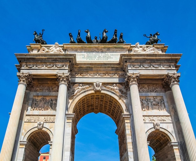HDR Arco della Pace Milán