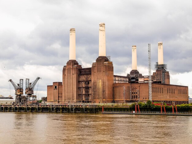 Foto hdr battersea powerstation londres