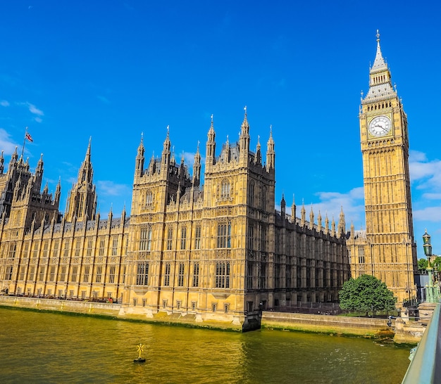 HDR Casas del Parlamento en Londres