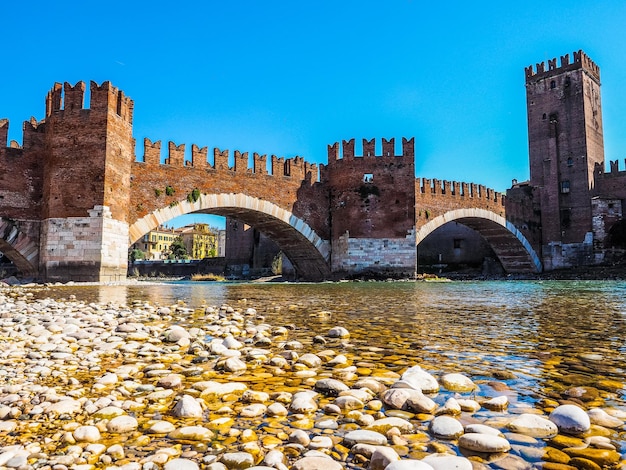 HDR Castelvecchio Bridge aka Scaliger Bridge en Verona