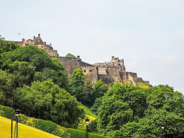 HDR Edinburgh Castle in Schottland