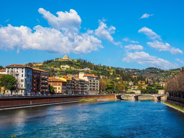 HDR Etsch in Verona