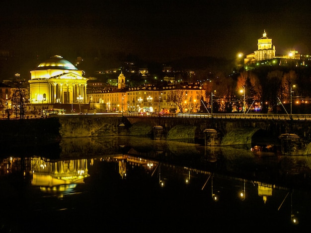 HDR Fluss Po Turin