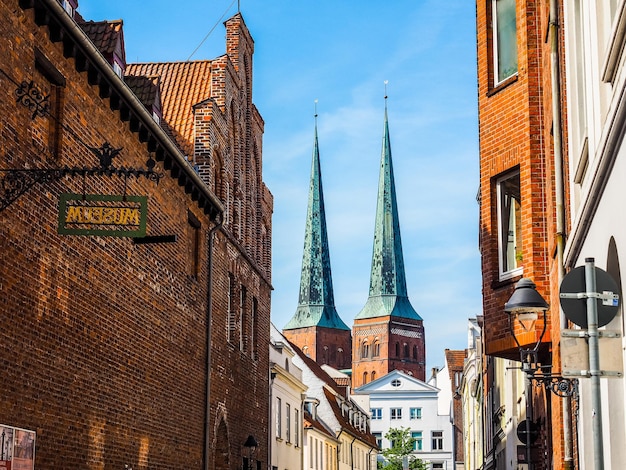 HDR Luebecker Dom em Luebeck