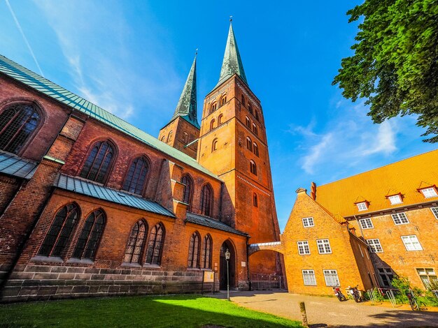 HDR Luebecker Dom em Luebeck