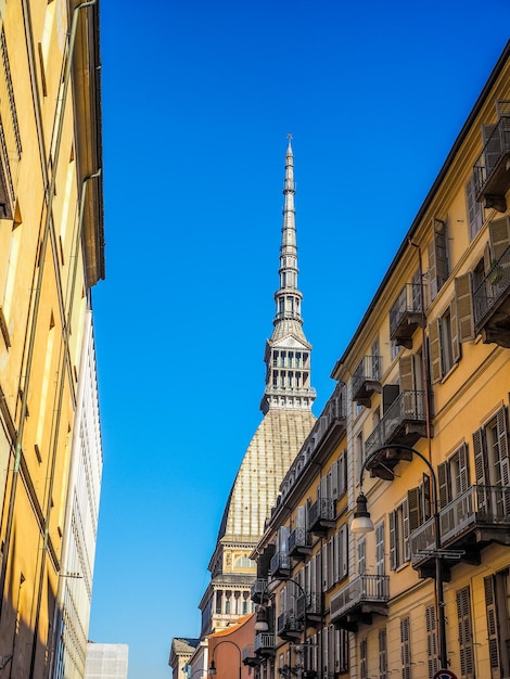 HDR Mole Antonelliana em Turim