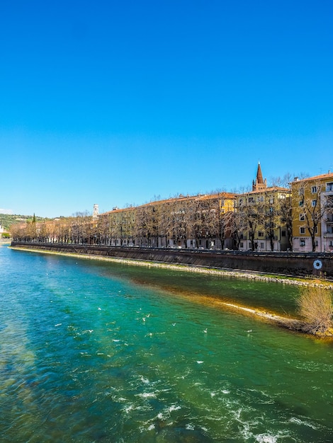 HDR Rio Adige em Verona