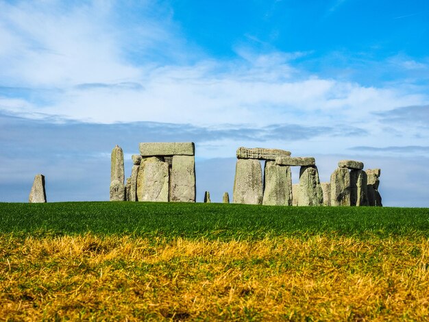 HDR Stonehenge monumento en Amesbury