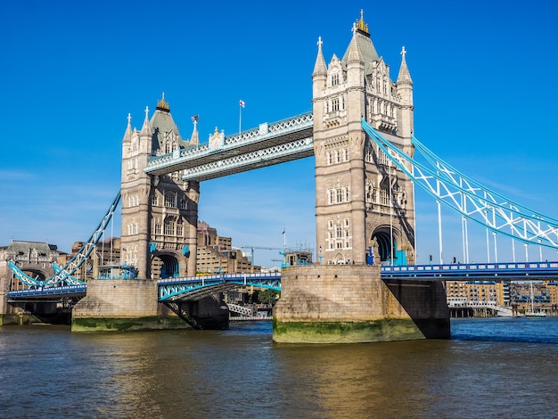 HDR-Tower Bridge in London