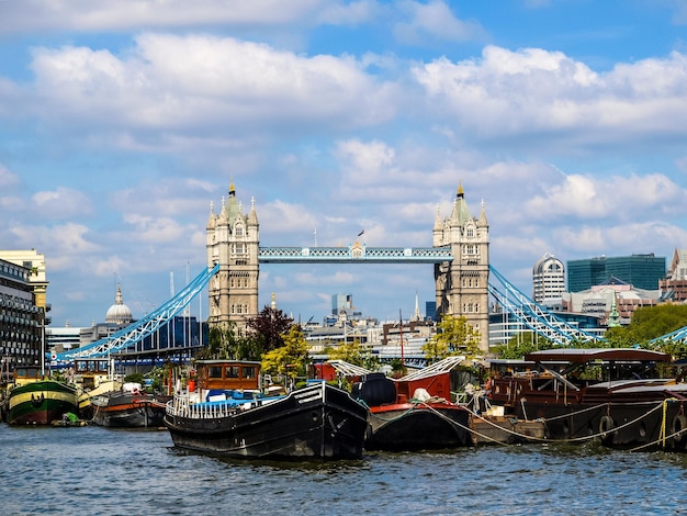 HDR-Tower Bridge London