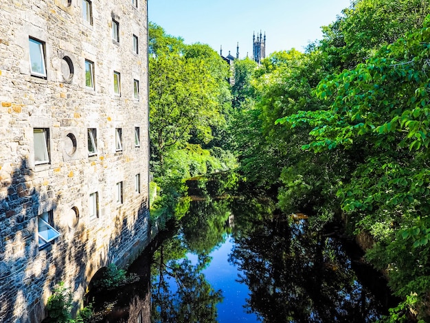 HDR Water of Leith River na vila Dean em Edimburgo