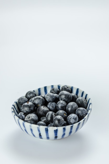 Heidelbeeren in einer Schüssel