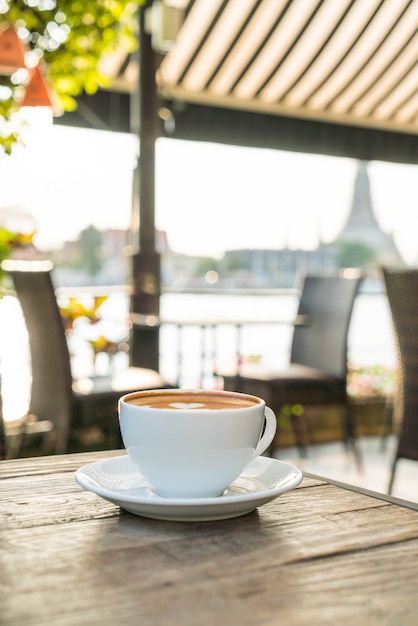 heißer Latte-Kaffee