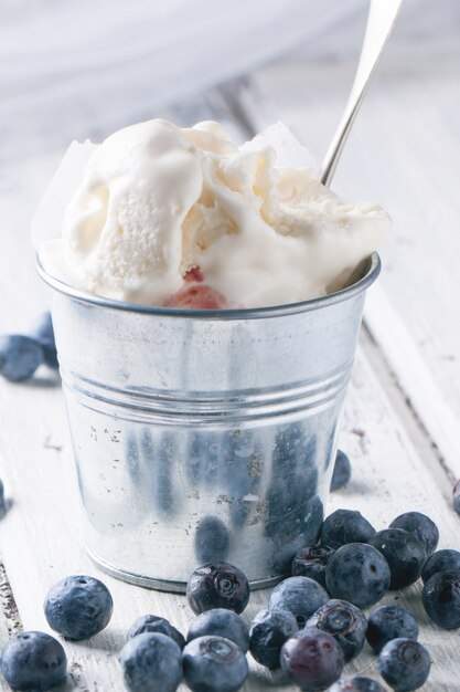 Foto helado con arándanos