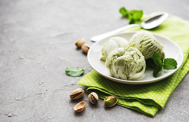 Helado de pistacho y menta.