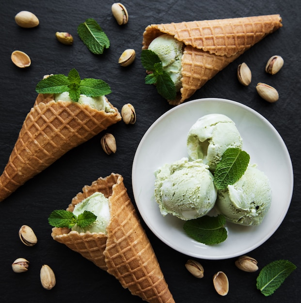 Helado de pistacho y menta.