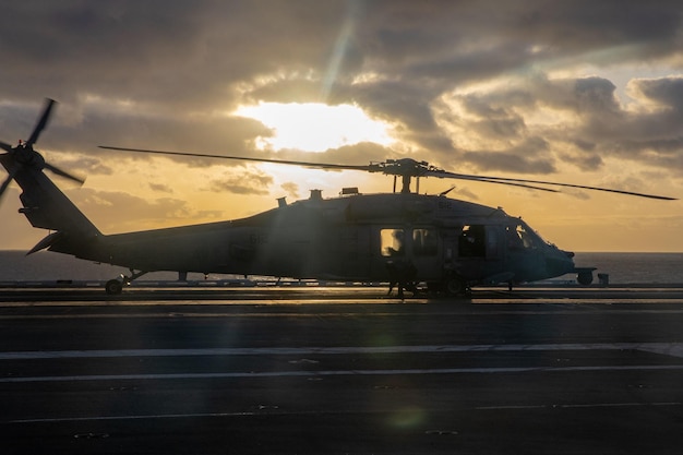 Helicóptero MH-60S Sea Hawk