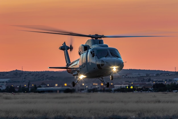 Foto helicóptero sikorsky s76c participando da 1ª noite de spotting do ala 78