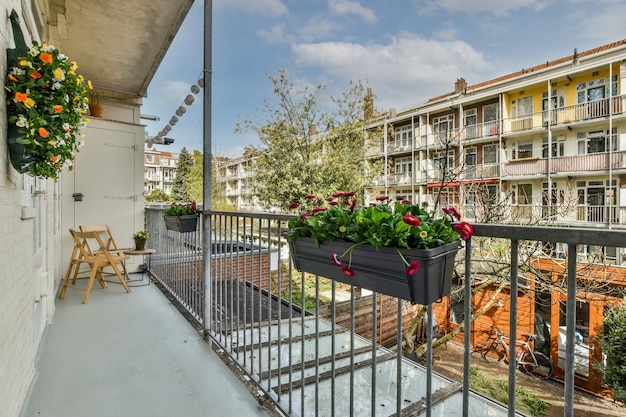 Heller Balkon mit herrlichem Ausblick