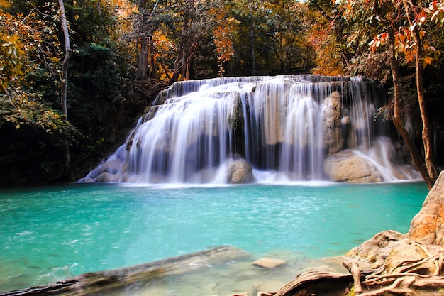 Herbst Wasserfall