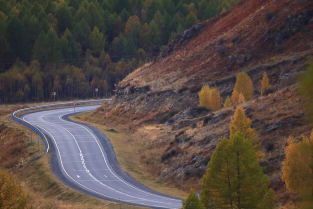 herbstautobahnansicht, freiheitsreiselandschaft